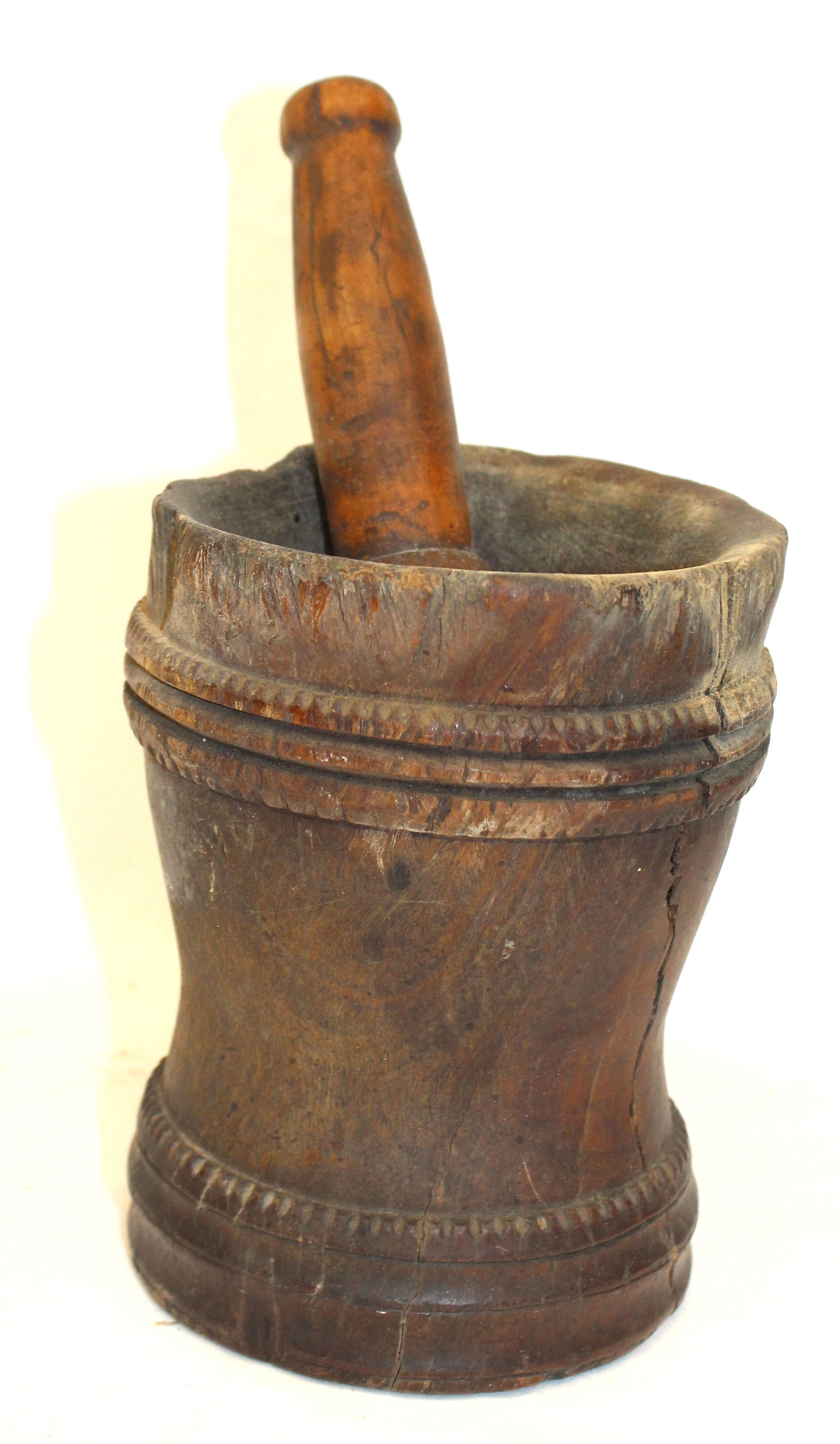 Antique chip carved mortar & pestle - 6 1/2" tall mortar (1 of 7)
