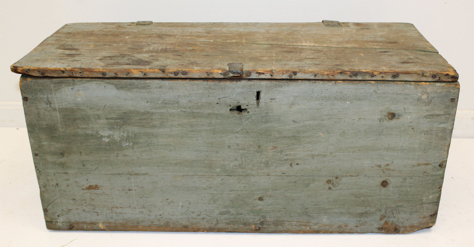 Antique blanket/storage box in blue/gray paint - 12 1/2" tall x 30 1/2"x12 1/2" (1 of 7)