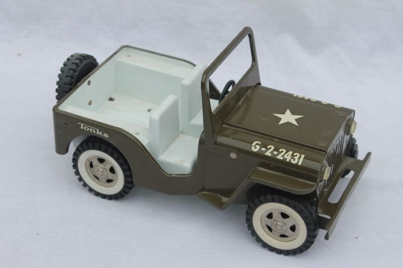 fine 1964 Tonka #251 Military "Universal" jeep in orig: fine 1964 Tonka #251 Military "Universal" jeep in orig box - 10 1/2"