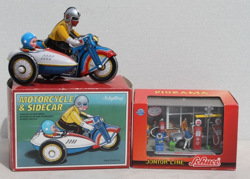 lot of 2 orig boxed Schuco tin wind-up toys -: lot of 2 orig boxed Schuco tin wind-up toys - "Motorcycle & Side Car" & "Gas Station" diorama