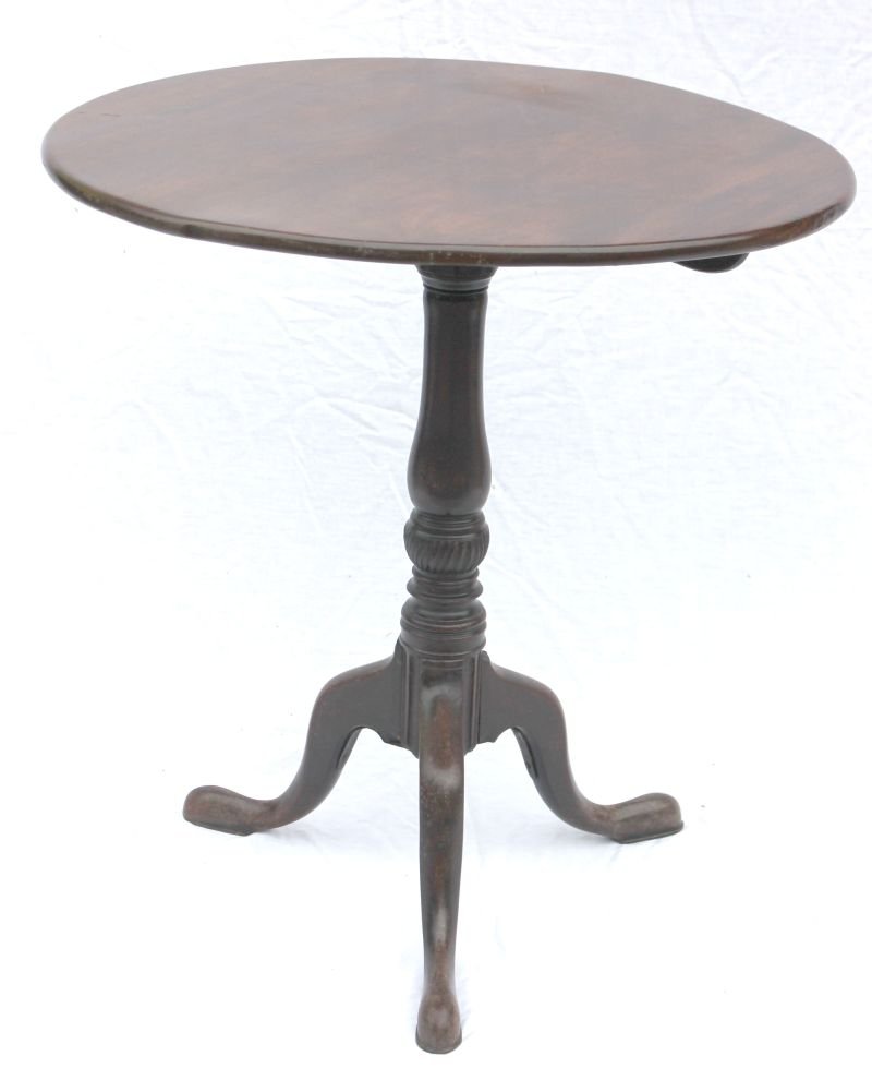 QA period ca 1740-1760 mahogany Eastern Shore VA tilt t: QA period ca 1740-1760 mahogany Eastern Shore VA tilt top tea table w carved urn shaft in orig finish - 26 3/4" diam top - as found - needs restoration