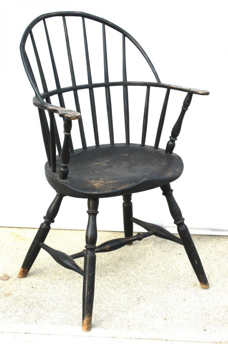 18thC Eastern CT chestnut & pine Windsor bow back: 18thC Eastern CT chestnut & pine Windsor bow back armchair w well shaped saddle seat featuring prominent pommel - 37 1/2" tall x 17 1/4" seat height