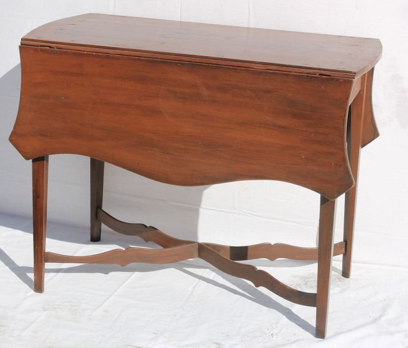 Fine Hepplewhite period ca 1800 CT cherry Pembroke: Fine Hepplewhite period ca 1800 CT cherry Pembroke table w serpentine shaped leaves & wavy cross stretcher base - 37 3/4" long
