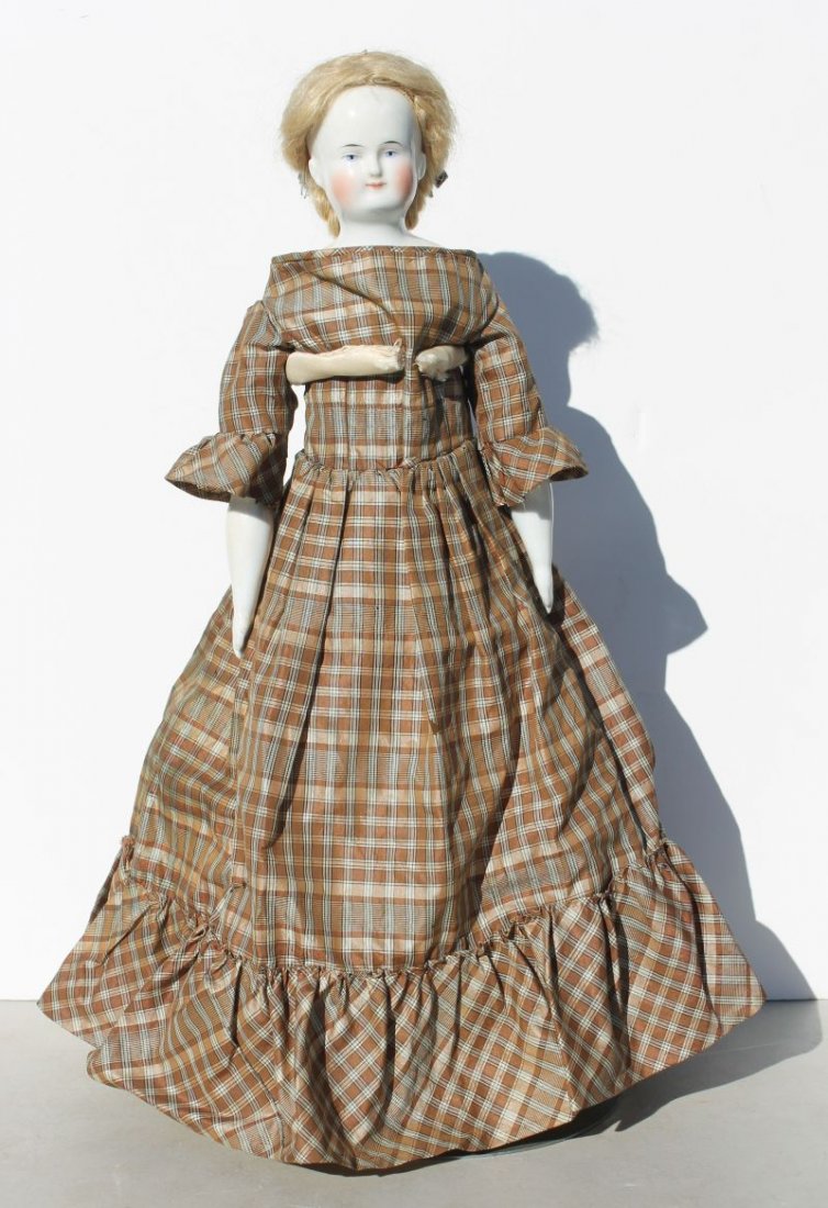 ca 1850 Biedermeier china shoulder head doll w blonde: ca 1850 Biedermeier china shoulder head doll w blonde mohair wig, painted blue eyes & smiling expression on cloth body w china forelimbs - lower legs - blue garters & painted bottines - nicely dressed