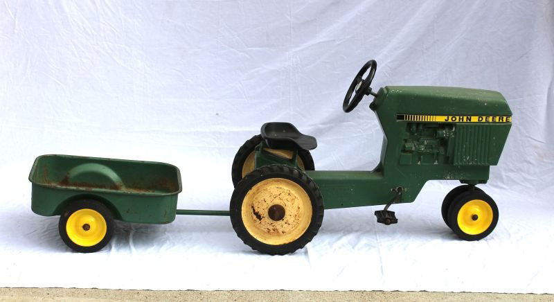 John Deere child's pedal tractor w cart - 36" long: John Deere child's pedal tractor w cart - 36" long tractor w 29" long cart