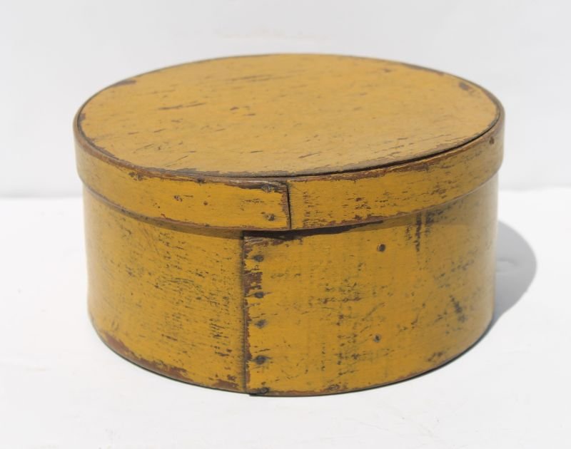 ca 1820-40 New England rare chrome yellow painted ash &: ca 1820-40 New England rare chrome yellow painted ash & pine pantry box in untouched orig condition - 8" diam