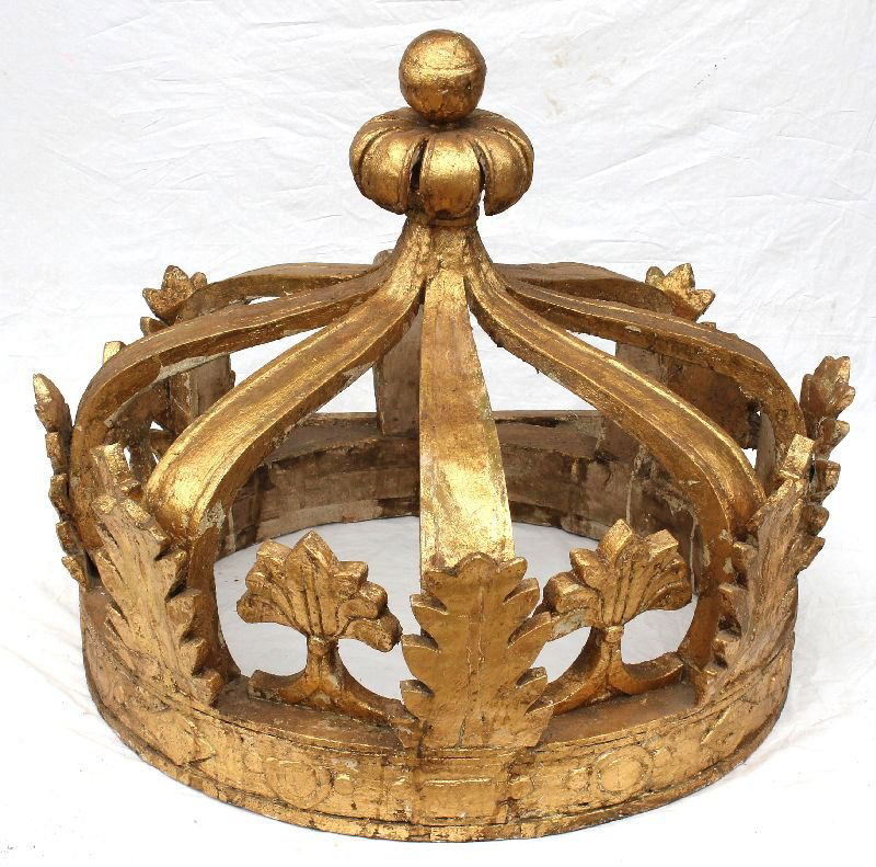 very interesting large decorative wooden carved & gold: very interesting large decorative wooden carved & gold painted crown for use with curtains above the headboard of a bed - 36" diam x 28" tall - Note: This is not the same one we sold a few months ago�