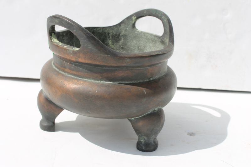 Antique Chinese bronze tri footed urn/incense burner -: Antique Chinese bronze tri footed urn/incense burner - 5 1/2" tall x 6" wide