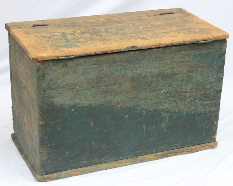 19thC dovetailed grain or wood bin in old blue paint -: 19thC dovetailed grain or wood bin in old blue paint - 31" wide x 16" deep x 20" tall