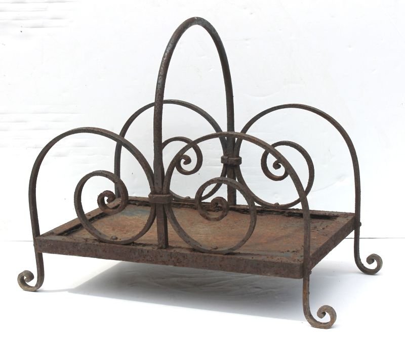 possibly Samuel Yellin PA blacksmith made wrought iron: possibly Samuel Yellin PA blacksmith made wrought iron turn of the century kindling holder - came from a house w many Samuel Yellin items - 18" tall x 21 1/2" wide