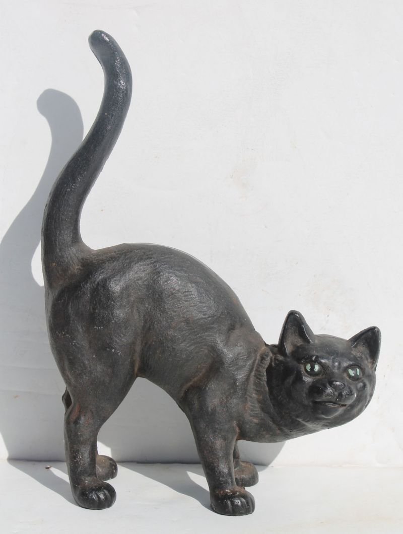ca 1920 Hubley cast iron rare scared cat doorstop in: ca 1920 Hubley cast iron rare scared cat doorstop in orig black paint w green eyes - 11" tall