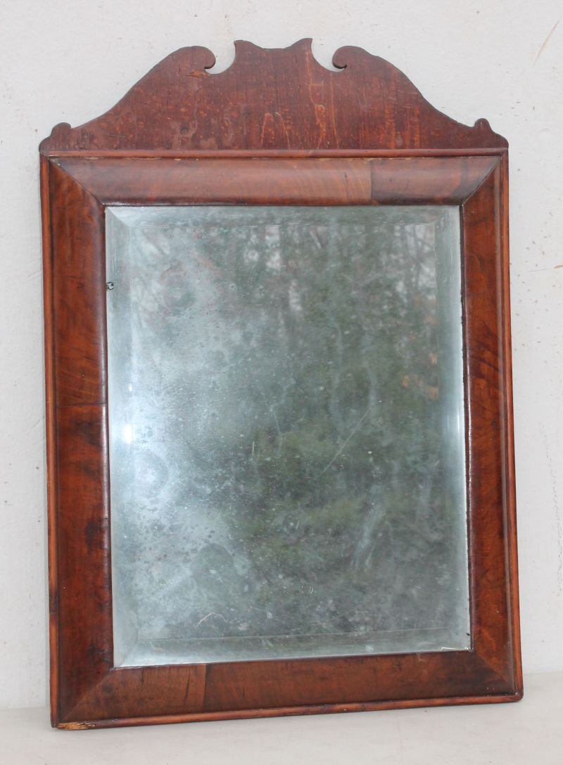 QA ca 1740 mahog mirror w removable crest & beveled gla: QA ca 1740 mahog mirror w removable crest & beveled glass - 24" x 16"