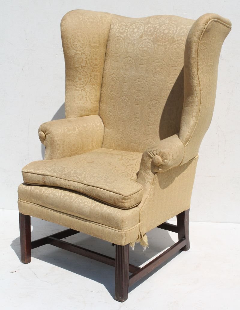 period Chippendale ca 1770 North Carolina molded leg (1 of 3)