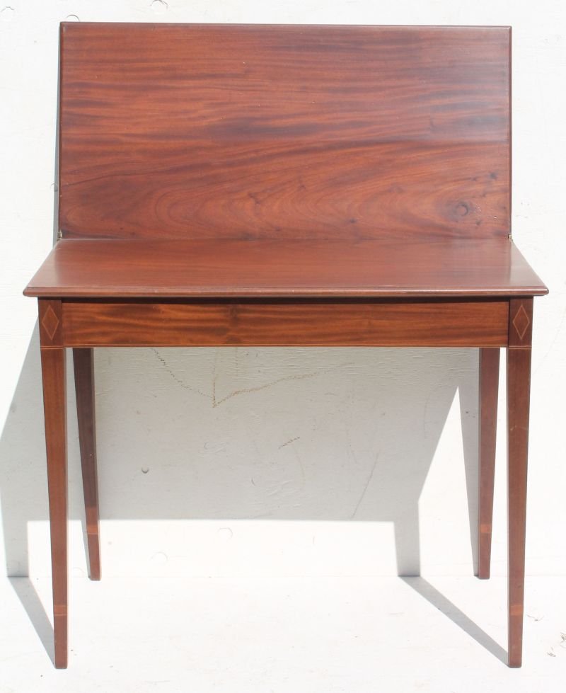 Fine period Hepplewhite ca 1790-1810 carved mahog &: Fine period Hepplewhite ca 1790-1810 carved mahog & exotic wood inlaid Southeastern US tapered leg card table