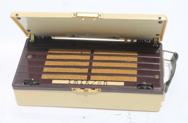 2 Emerson Traveling Hard Plastic Case- 8 1/2" long x 4 (1 of 5)