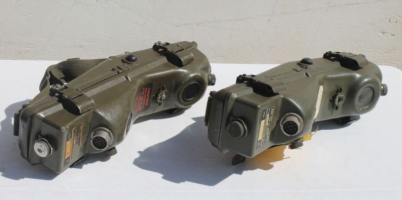2 Military Signal Corps Radio Receiver/Transmitters (1 of 4)