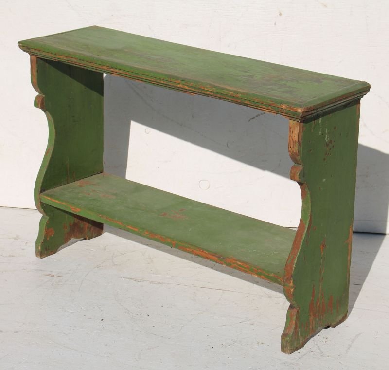 early New England 2 tier bucket bench w shaped & cut (1 of 3)