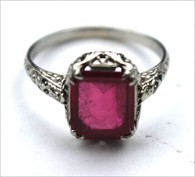 beautiful antique 14k gold ruby ring (1 of 1)