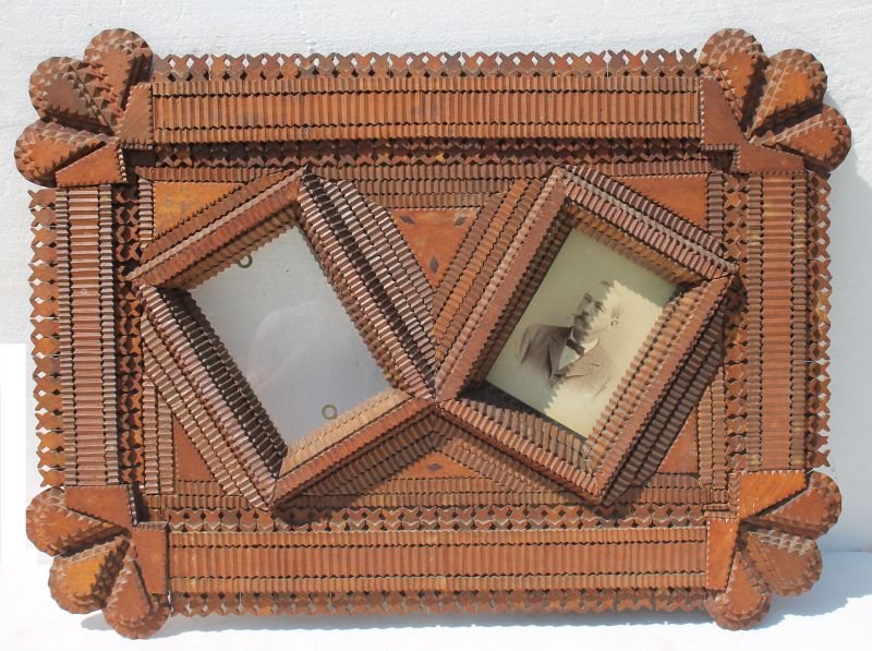 Fabulous 19thC Tramp Art double picture frame which (1 of 3)