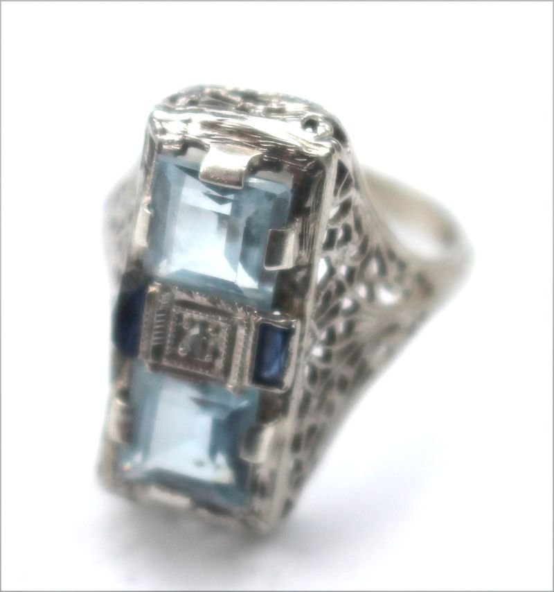 Beautiful antique 14k gold filigree ring w blue topaz, (1 of 1)