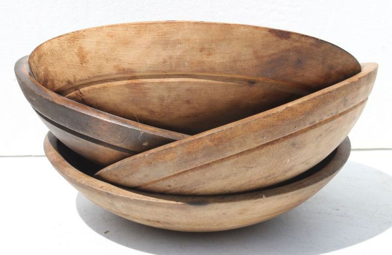 lot of 4 19thC round wooden turned bowls - all aprox (1 of 2)