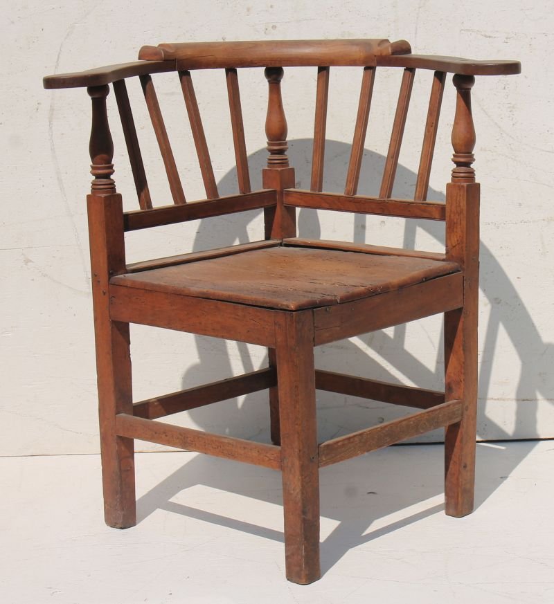 rare Nantucket Chippendale ca 1770's cherry corner (1 of 4)