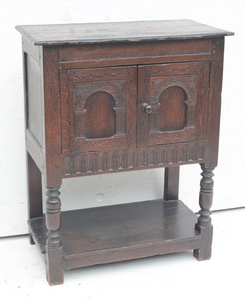 Very early ca 1580-1630 extremely rare form carved oak (1 of 4)