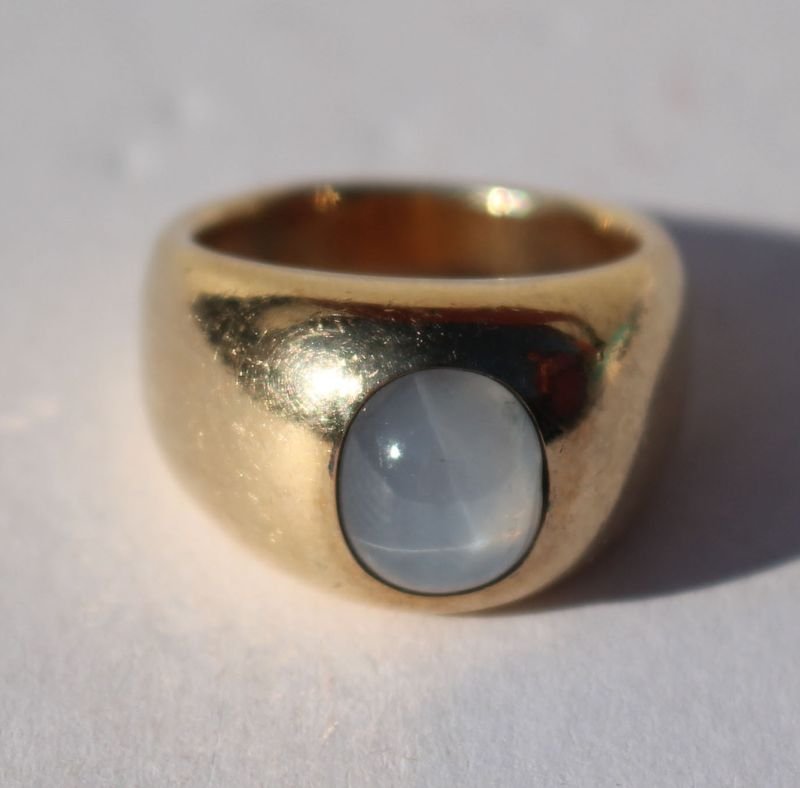 14k gold genuine star sapphire man's ring - weighs (1 of 1)