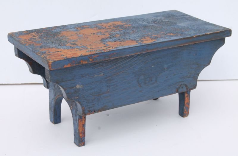 antique cricket stool w half moon cut out ends & shaped (1 of 2)