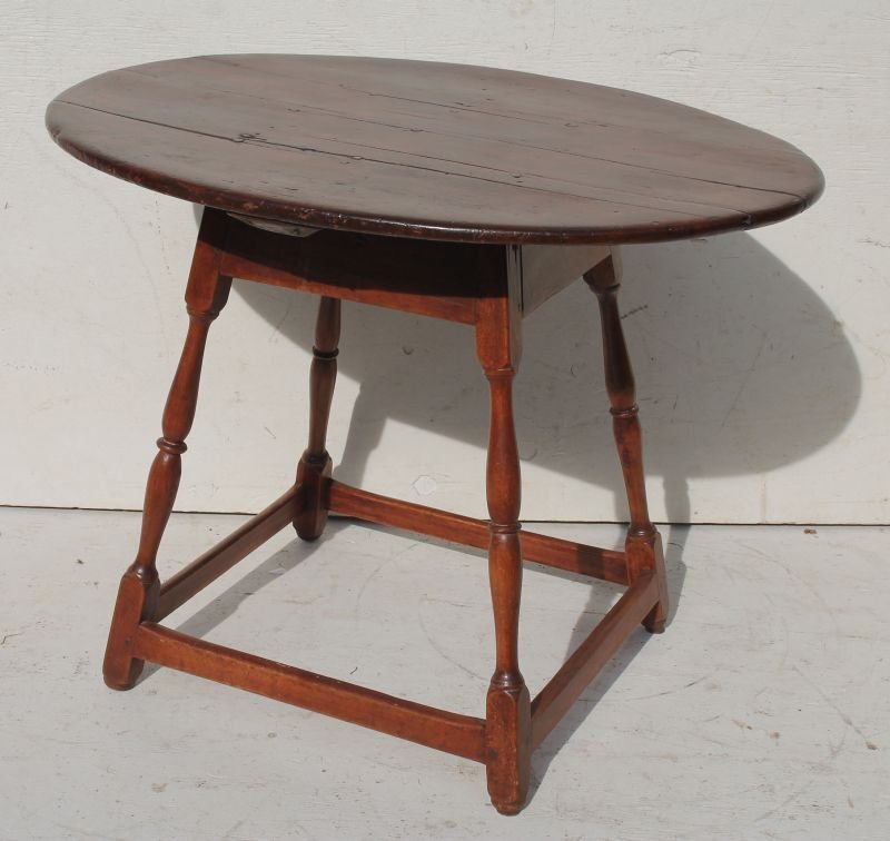 very early ca 1720-1740 Wm & Mary stretcher based CT (1 of 2)