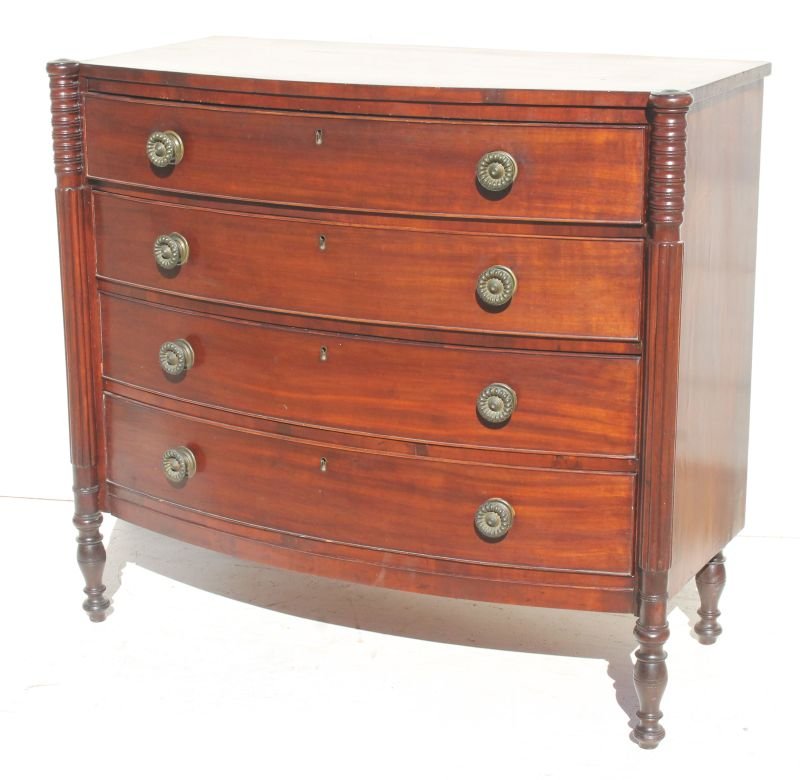 early 19thC Federal period New England carved mahog bow (1 of 3)