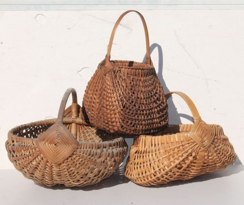 lot of 3 antique buttocks or melon baskets w cats eye (1 of 2)