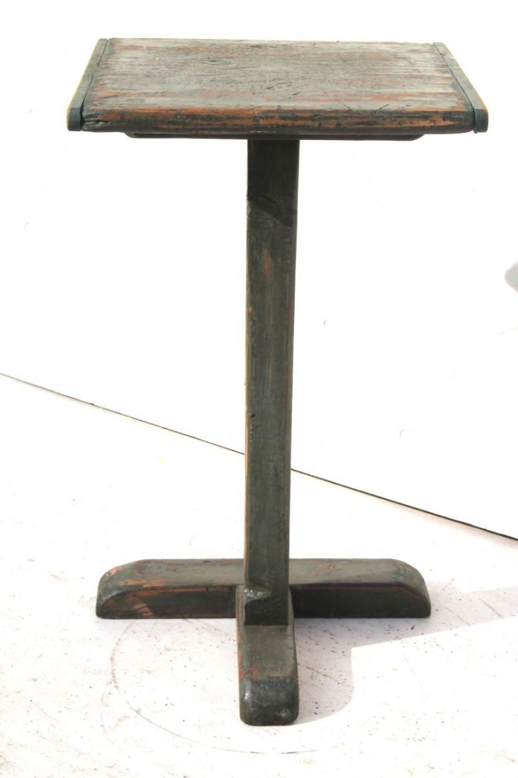 Rare early 18thC T - based pine & maple New England (1 of 1)