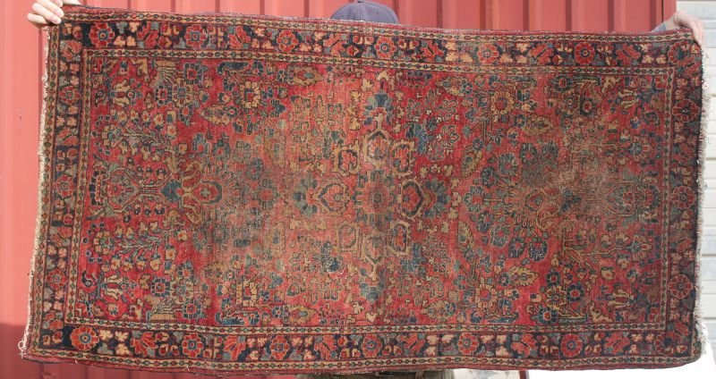 2'6"x4'8" antique Sarouk Oriental area rug (worn) (1 of 1)