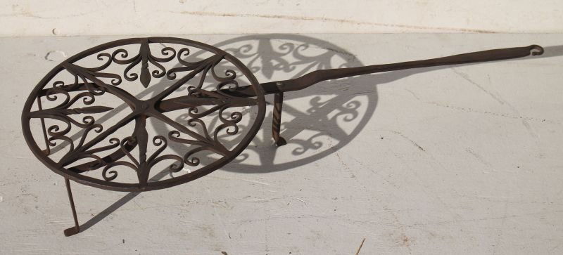 fine ca 1780-1800 wrought iron revolving broiler w (1 of 2)