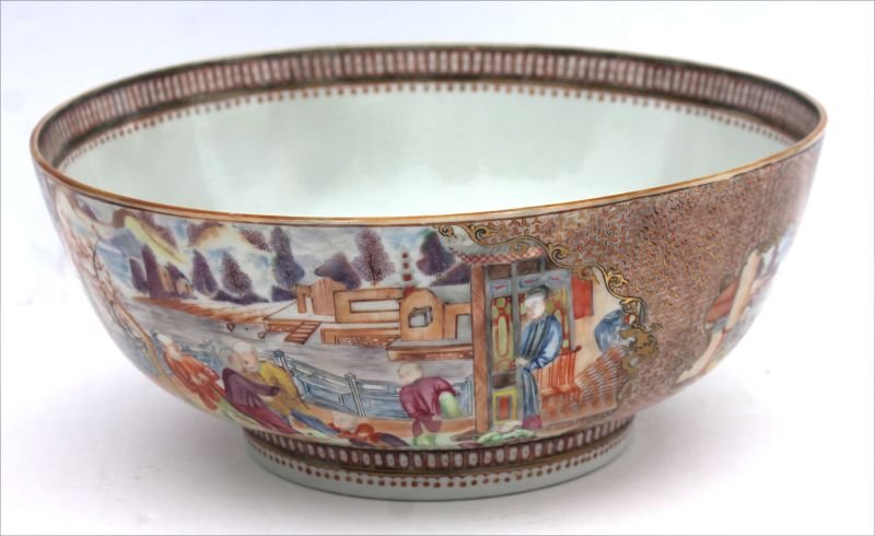 18thC Chinese Export hnd ptd porcelain bowl - 11 1/2" (1 of 9)
