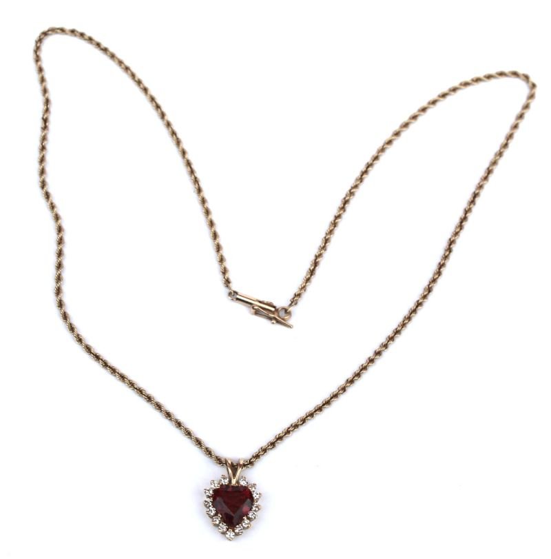 Beautiful 14k gold heart pendant w .83 ct Rhodalite (1 of 2)