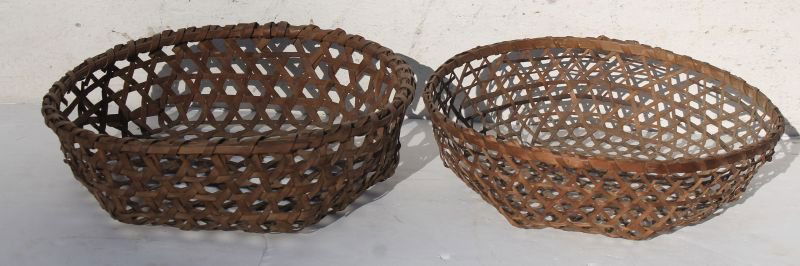 2 19thC Enfield, CT Shaker cheese baskets - both in old (1 of 2)