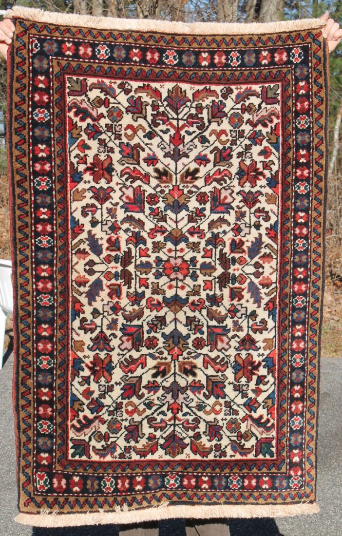 3'3"x4'9" Persian Heriz Oriental area rug (1 of 1)