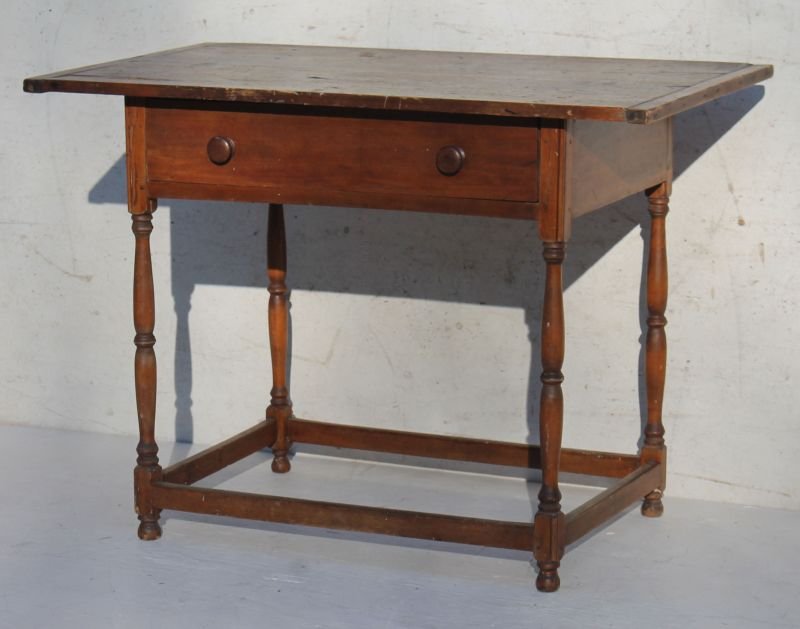 ca 1740 Wm & Mary MA stretcher based maple & pine 1 (1 of 2)