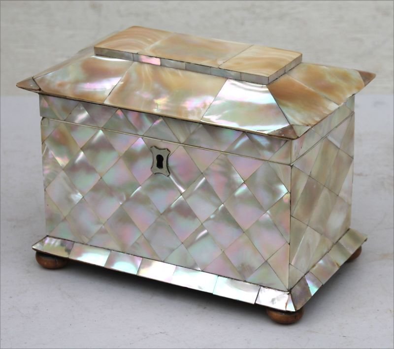 Fabulous early 19thC period Federal MOP tea caddy w (1 of 3)