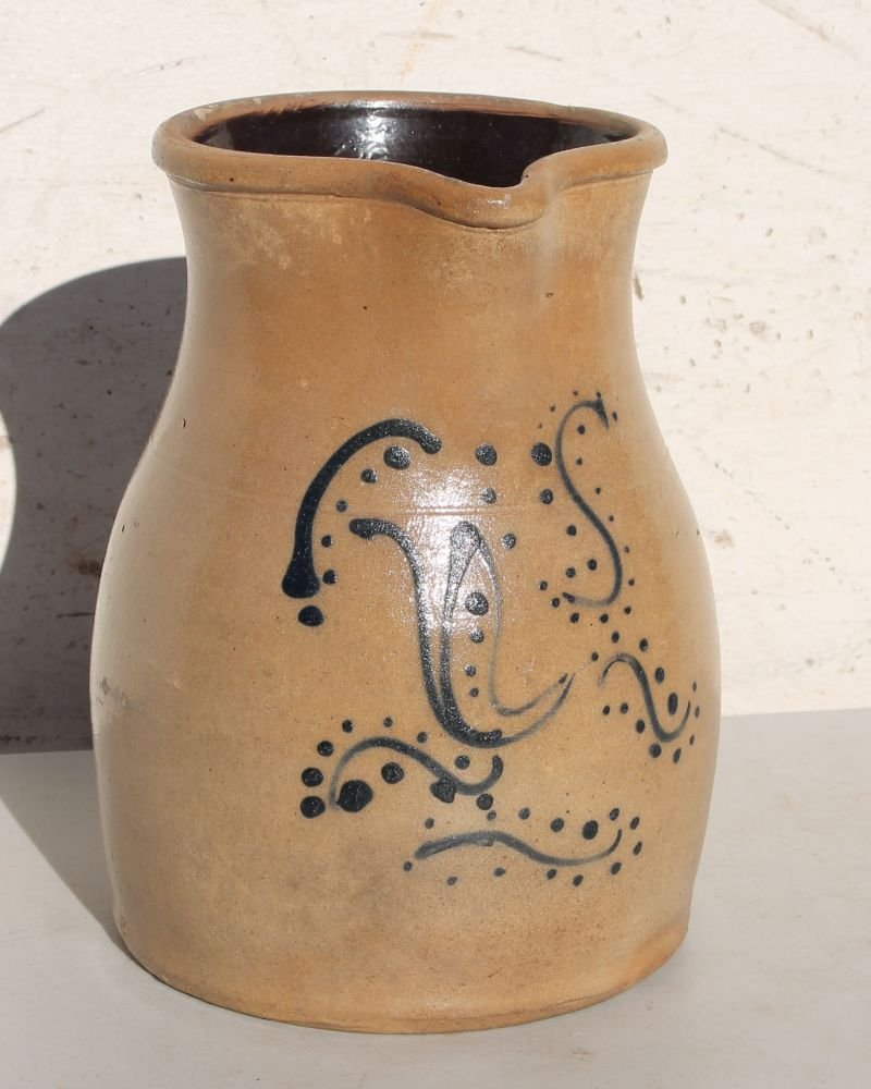 Mid 19thC cobalt dec lg stoneware batter jug - 10" tall (1 of 2)