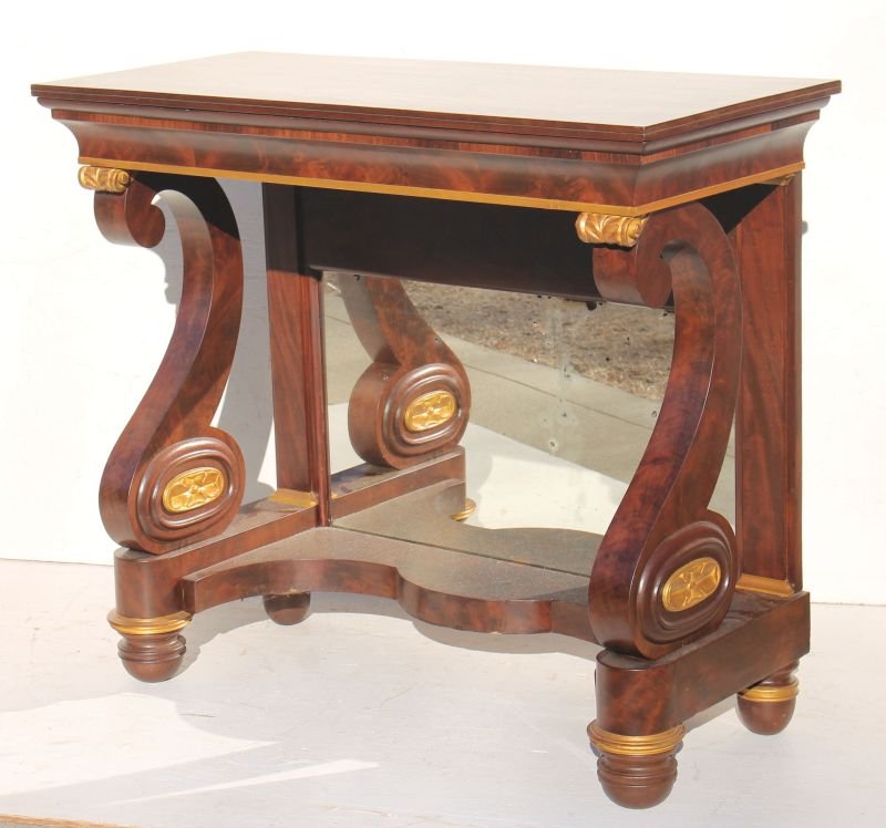 ca 1825 period Federal Mid Atlantic States pier table (1 of 4)