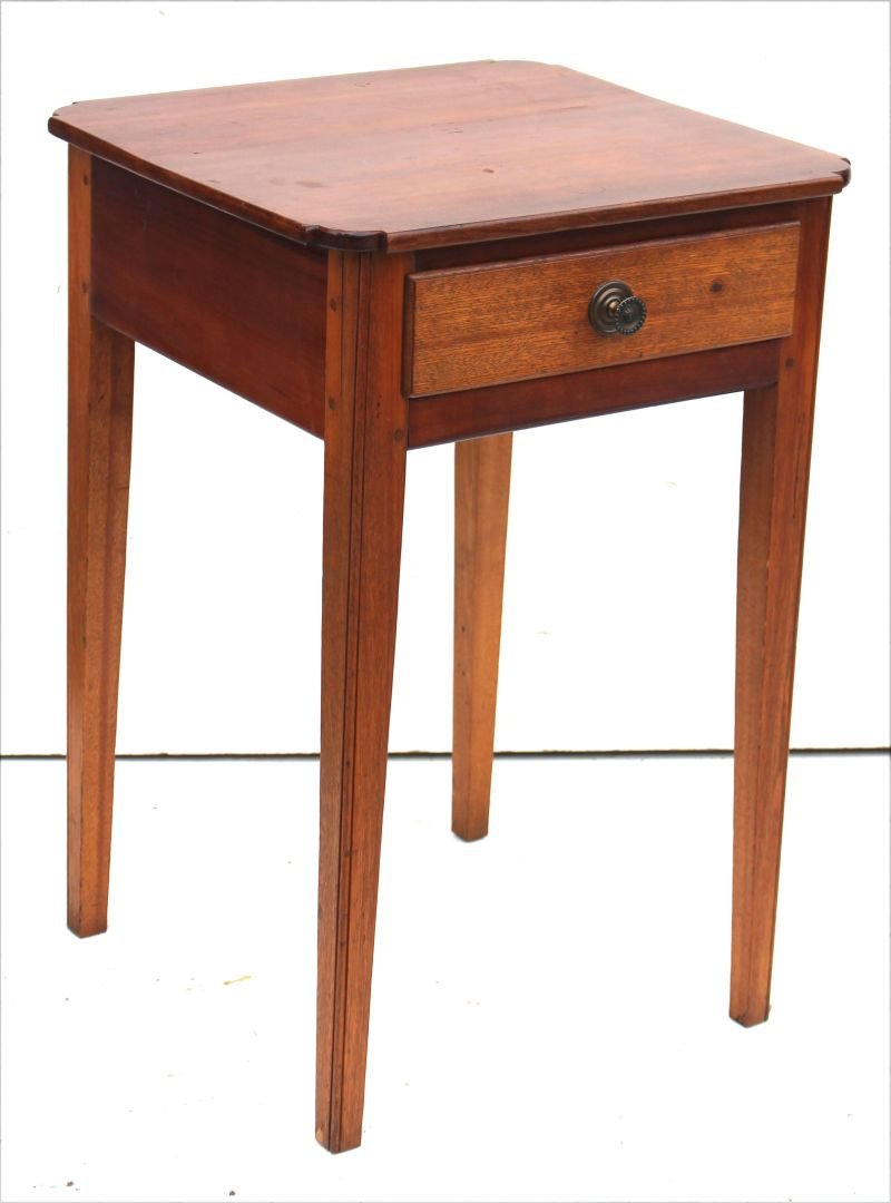 Federal period early 19thC CT cherry 1 dr stand w: Federal period early 19thC CT cherry 1 dr stand w shaped top & molded legs - 29" tall