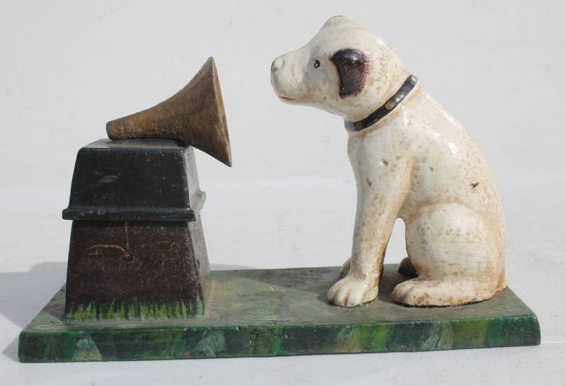 ca 1920 cast iron rare RCA Victor dog doorstop in orig (1 of 3)