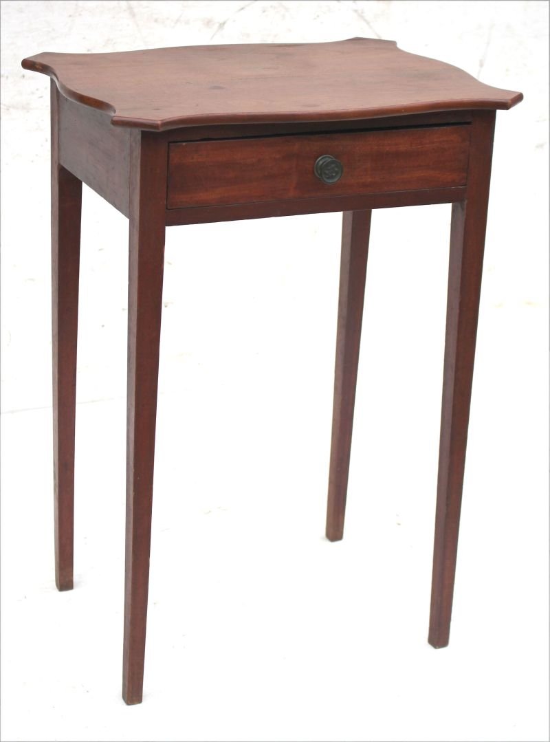 period Hepplewhite CT cherry 1 dr tapered leg stand w (1 of 2)