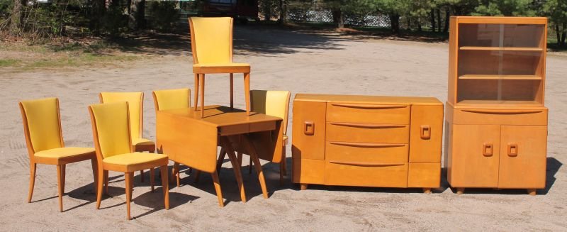 9 piece sgnd Heywood Wakefield Champagne dining room (1 of 3)