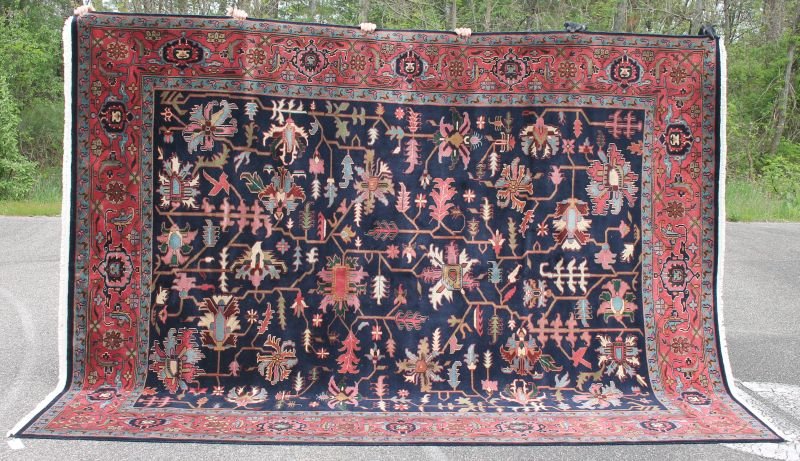 8'10" x 11'9" Heriz Oriental rm size rug (1 of 1)