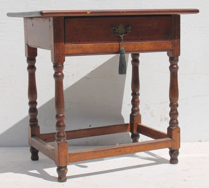 18thC Cape Cod maple & pine stretcher base, one drawer (1 of 3)