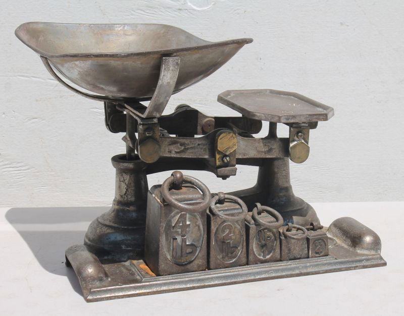 antique country store iron scale w weights & tray - 10 (1 of 2)